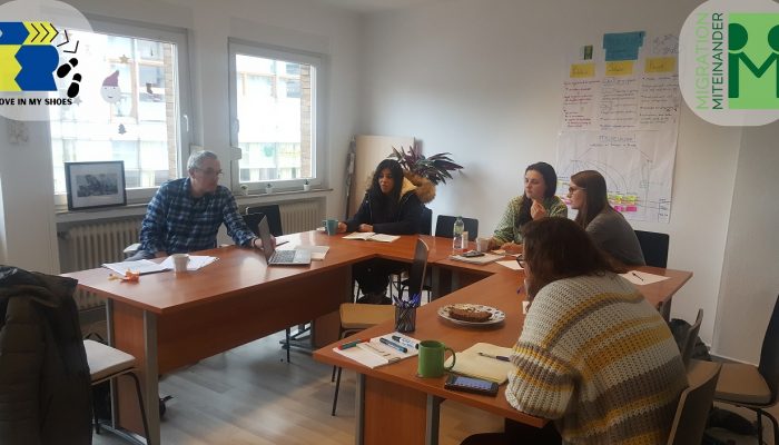 migration_miteinander_move_in_my_shoes_game_1